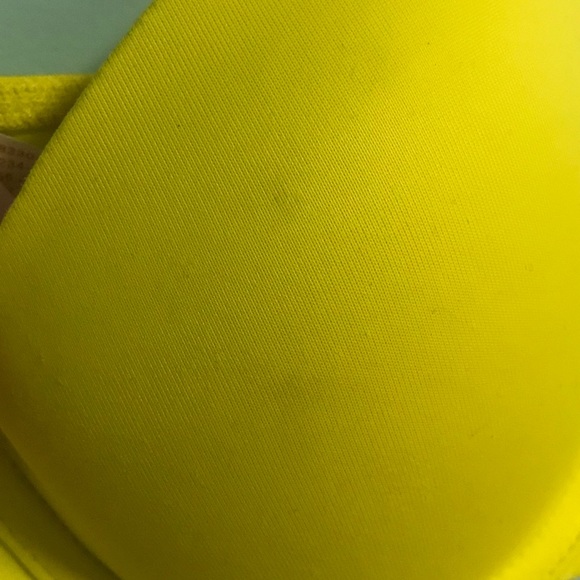 Lemon yellow bra - Picture 3 of 6
